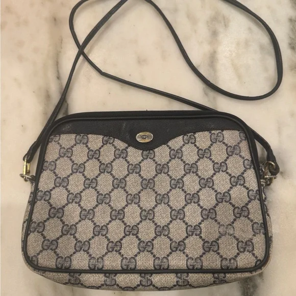Vintage Gucci navy blue crossbody AUTHENTIC - Picture 2 of 8